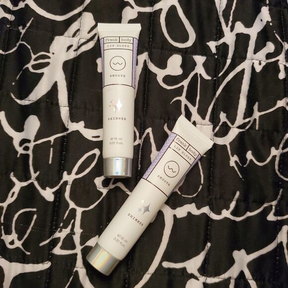 Frank Body Shimmer Lip Gloss - Picture 5 of 8